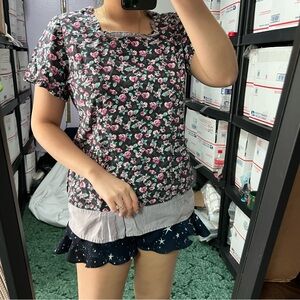 laura ashley floral front pockets blouse